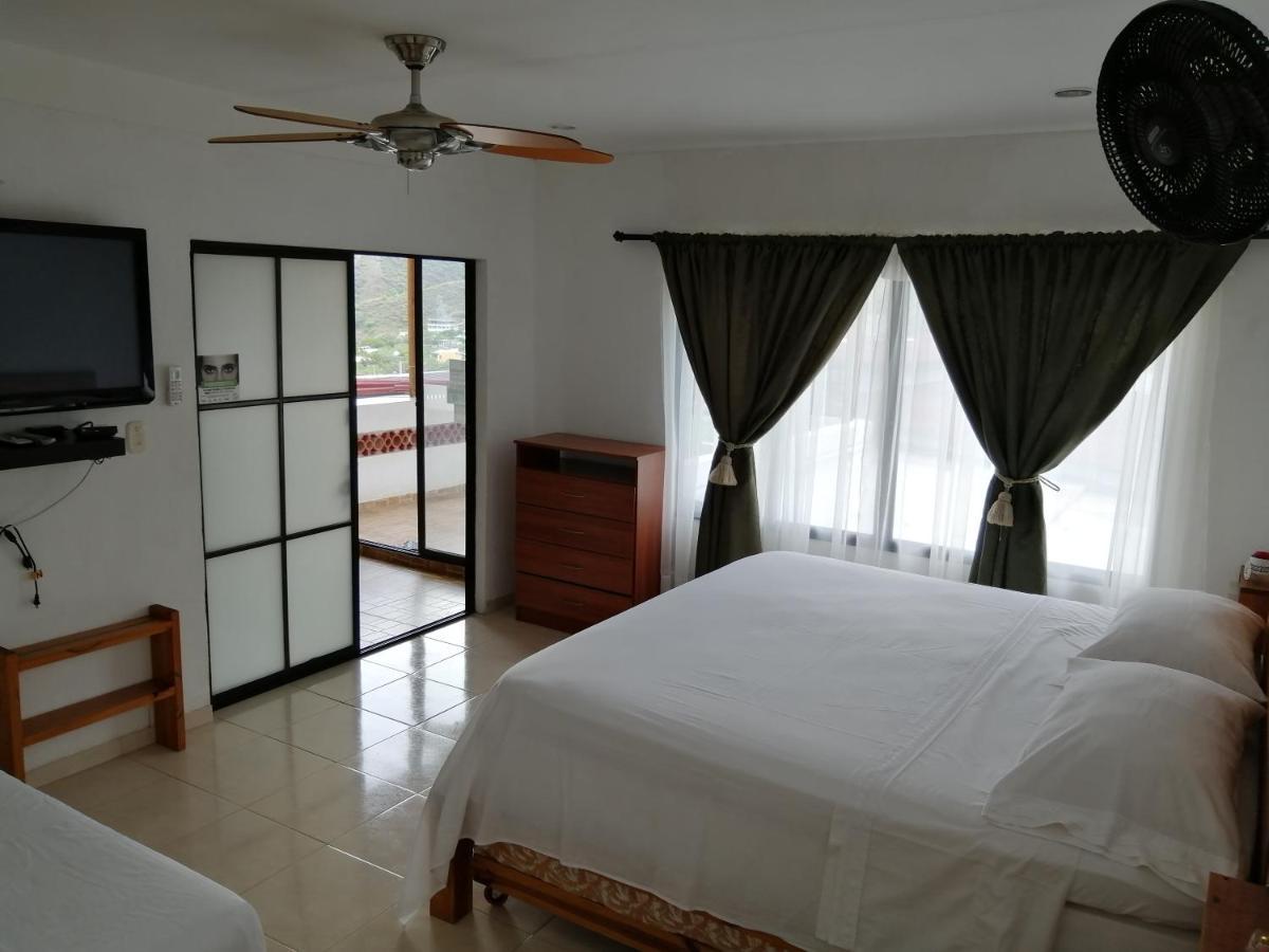 Casa Italia Guest House Taganga Exterior photo
